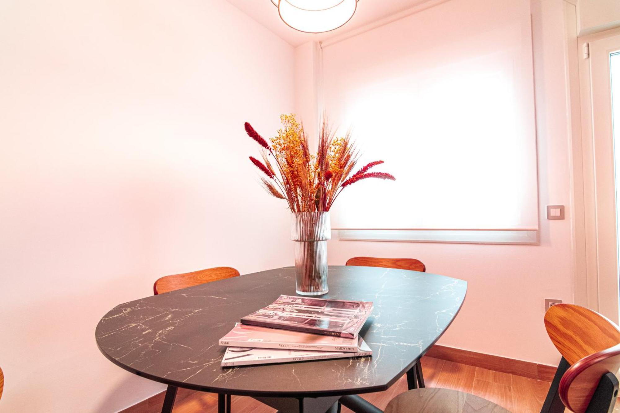 Apartament Edomus Castilla 120 *
